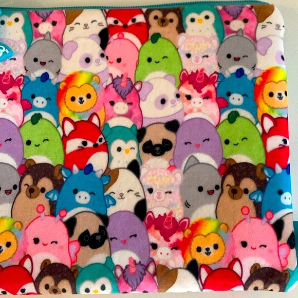 Squishmallows Pouch - Picture 3 of 5